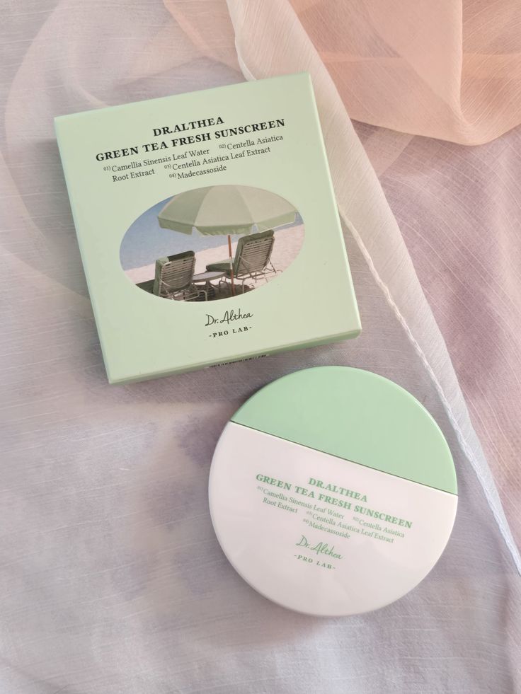 Dr.Althea Green Tea Fresh Suncreen