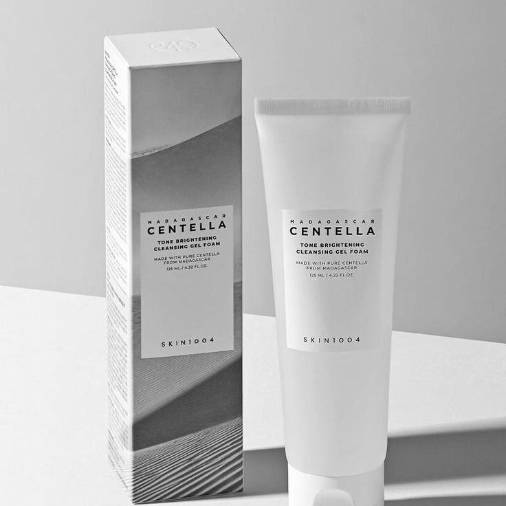 Centella Tone Brightening Cleansing Gel Foam